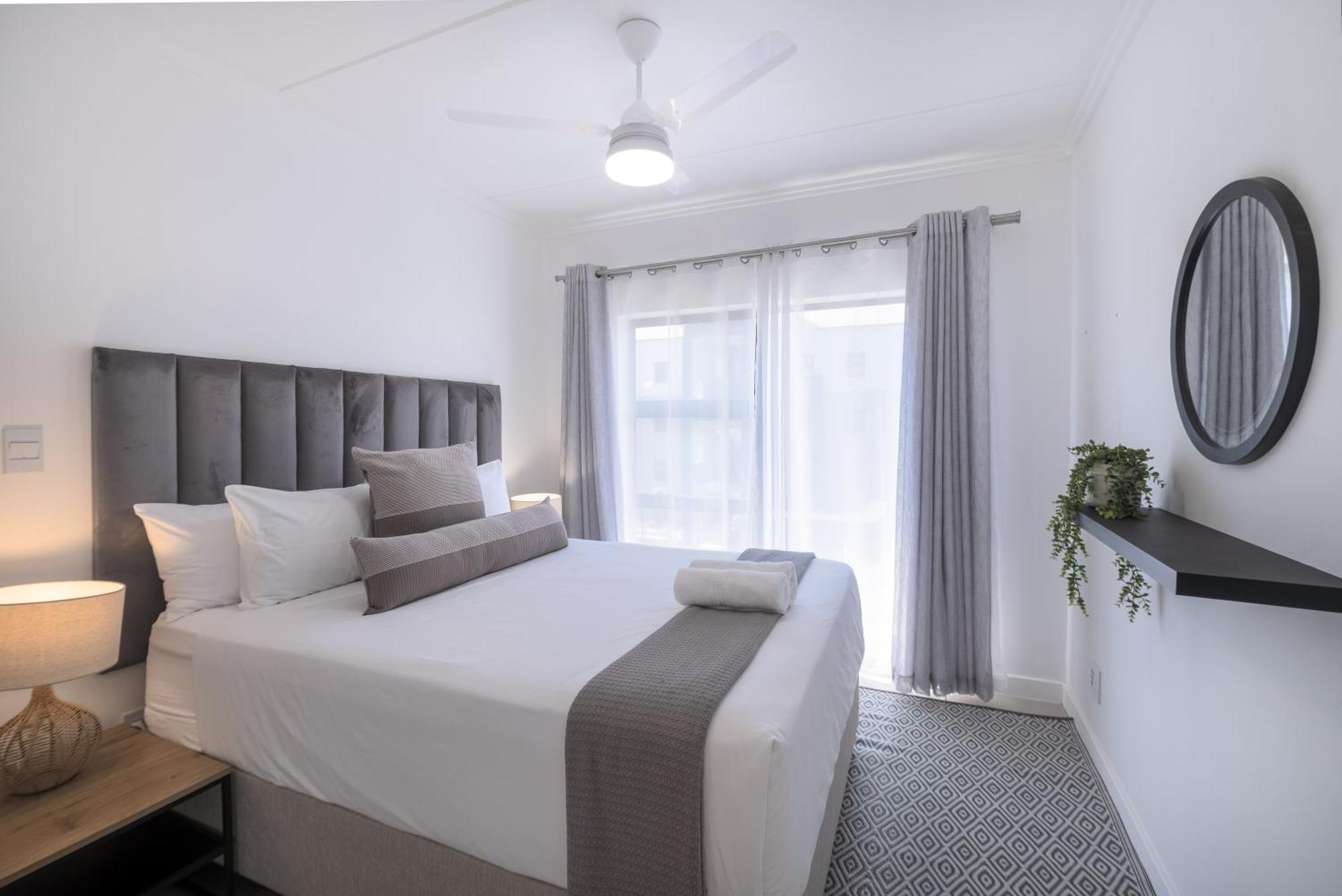 Ballito Village Luxury Apartments Kültér fotó