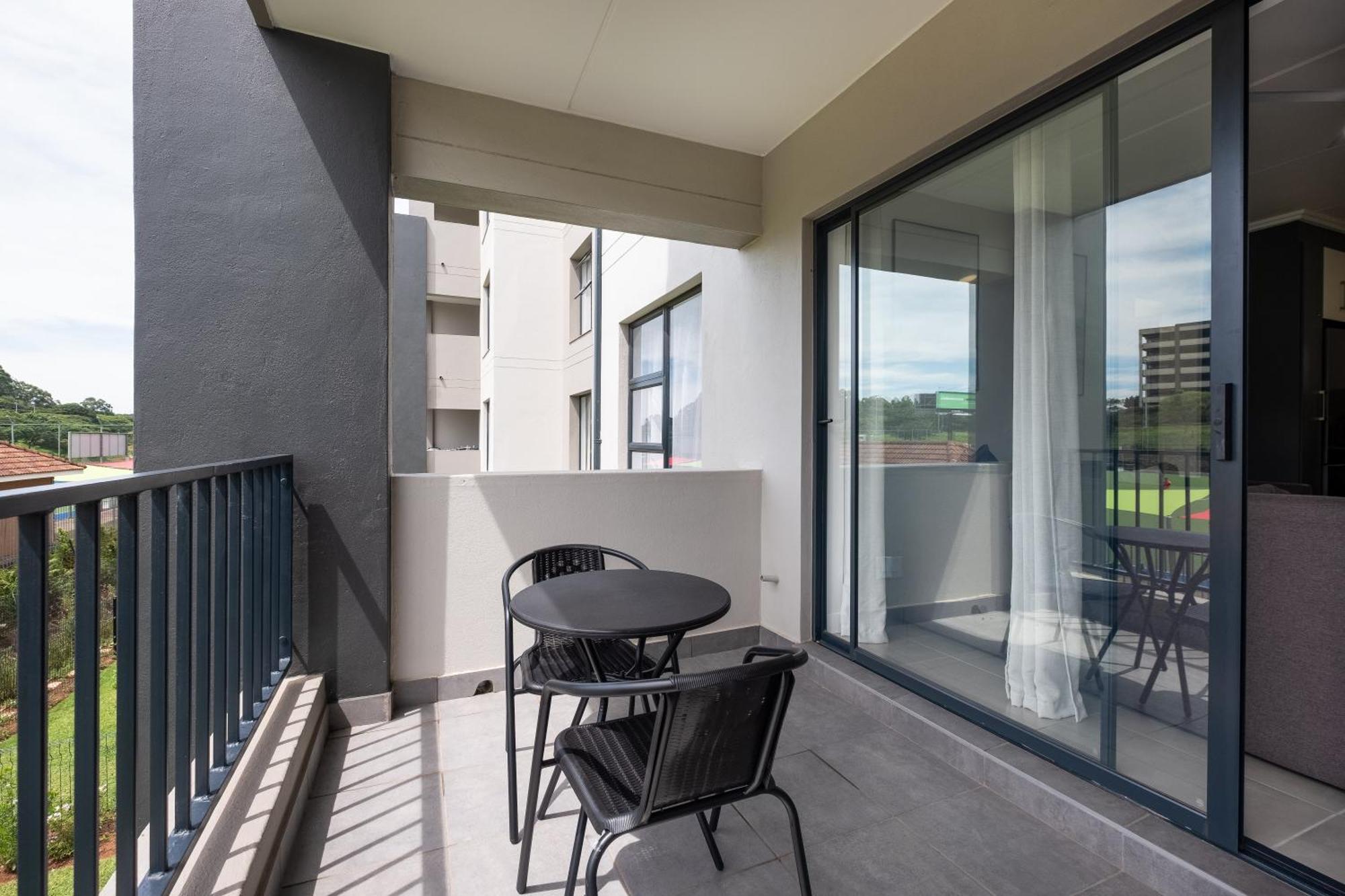 Ballito Village Luxury Apartments Kültér fotó