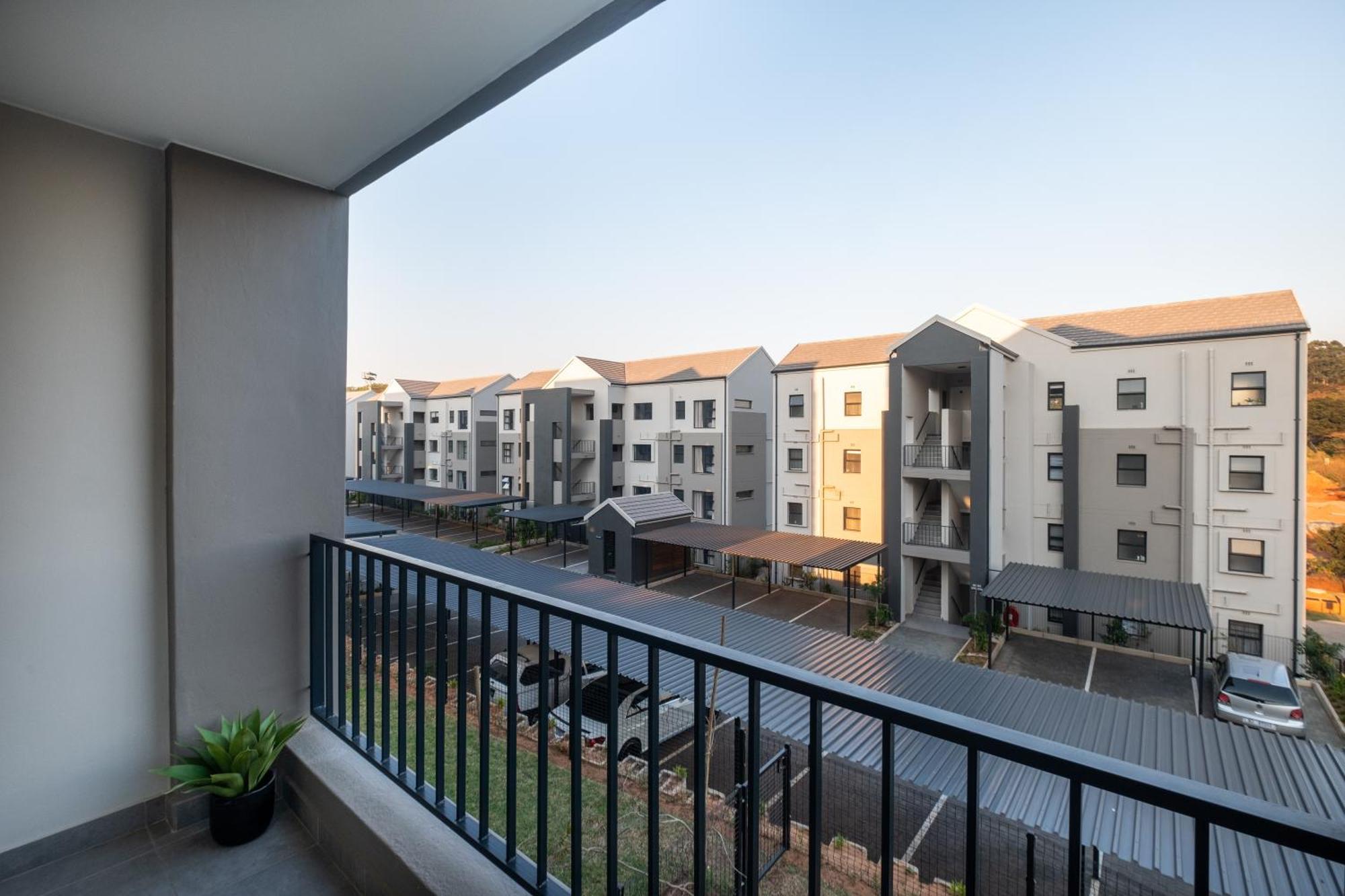 Ballito Village Luxury Apartments Kültér fotó